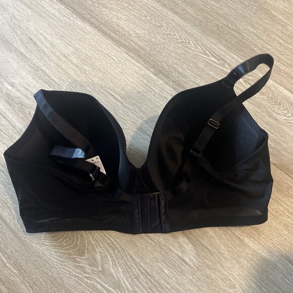 NWT Bra Torrid Curve 44DDD T-Shirt Black Back Smoothing Underwire Plunge - Picture 2 of 4